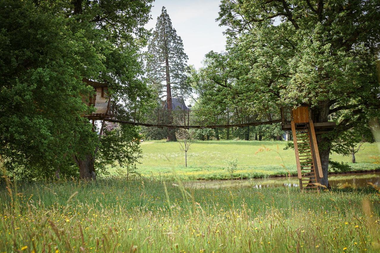 Cabane Perchee Dans Les Arbres Saint-Hilaire-en-Morvan Buitenkant foto